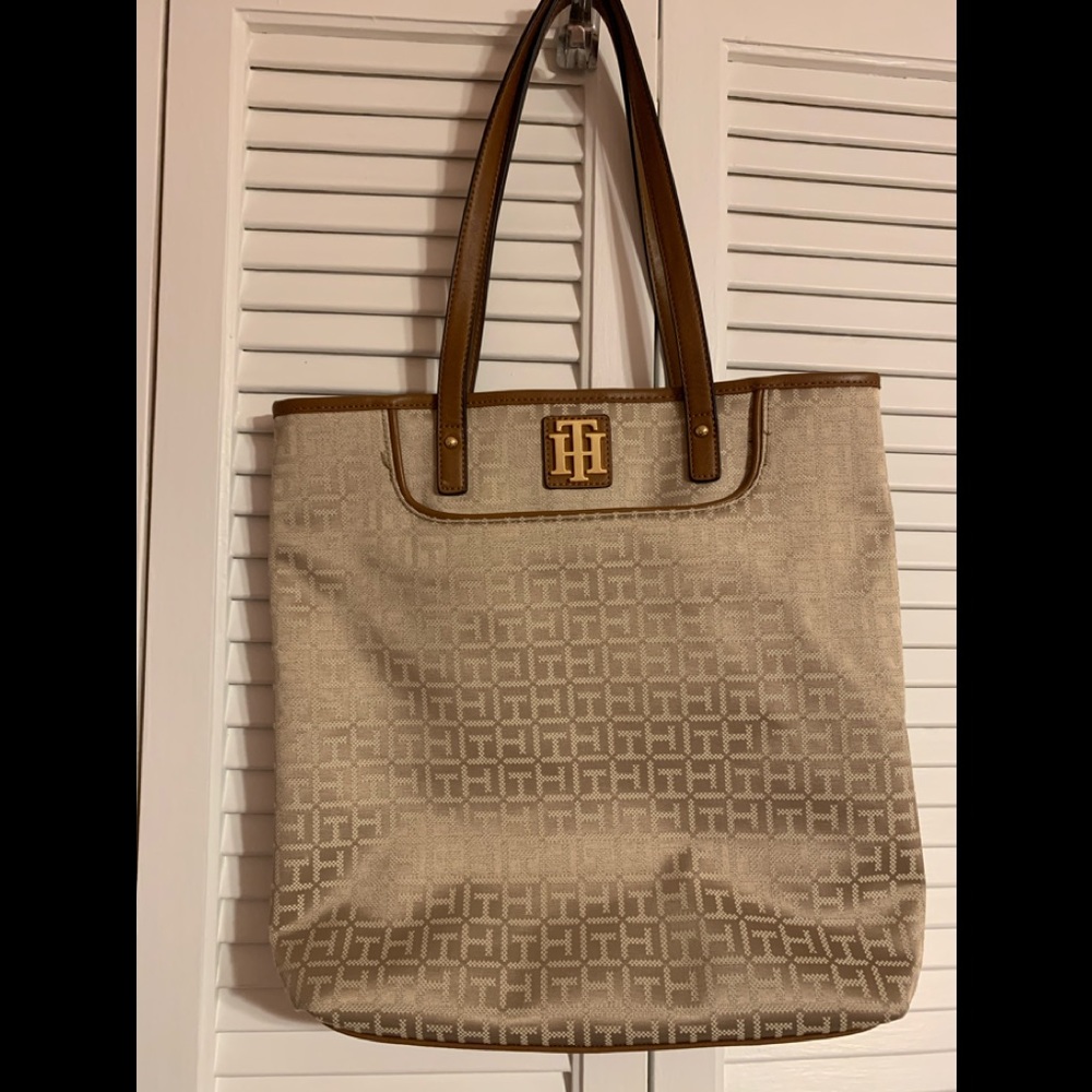 Woman’s handbag